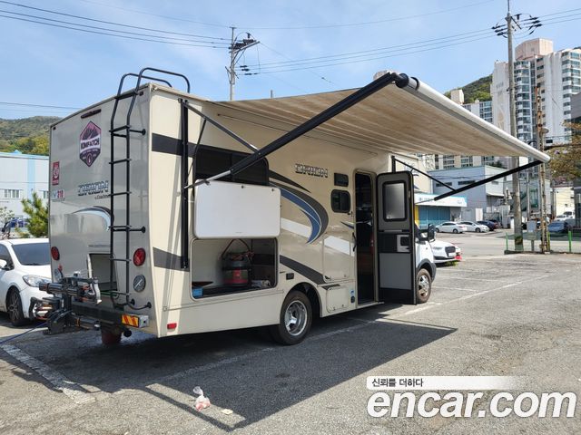 Ford Transit 3.5 - фото 1