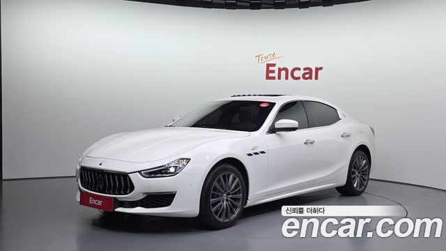 Maserati Ghibli 2.0 GT 3rd - фото 0