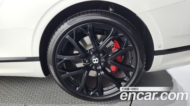 Bentley Continental GT 4.0 GTS - фото 4