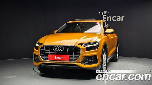 Audi Q8 45 TDI Quattro Premium - фото 2