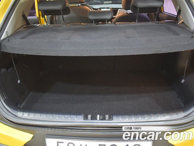 Kia Stonic 1.4 Prestige - фото 3