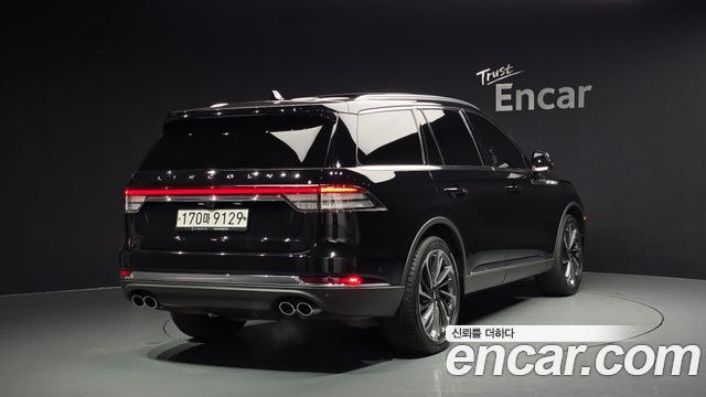 Lincoln Aviator 2-го поколения 3.0 Reserve AWD - фото 1