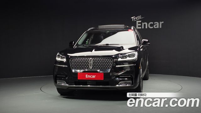 Lincoln Aviator 2-го поколения 3.0 Reserve AWD - фото 2