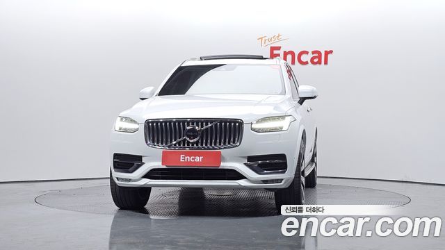 Volvo XC90 2-го поколения B6 Inscription - фото 2