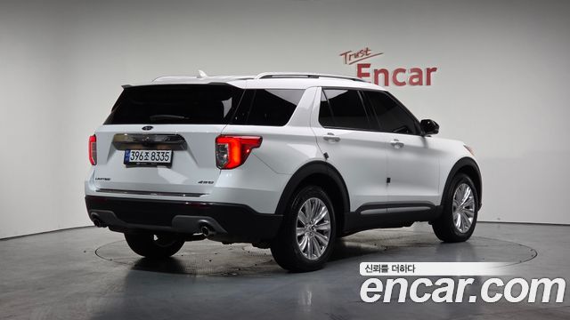 Ford Explorer 6-го поколения 2.3 LimIted 4WD - фото 1