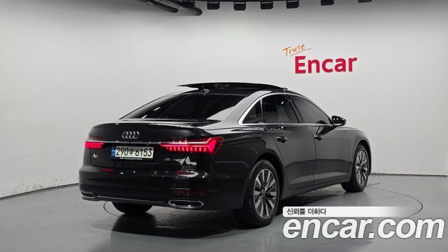 Audi A6 C8 45 TFSI - фото 1