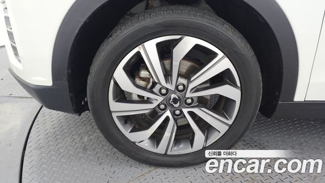 SsangYong Tivoli Diesel 1.6 2WD V5 - фото 4