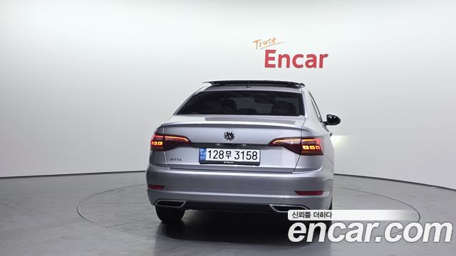 Volkswagen Jetta 7-го поколения 1.4 TSI Prestige - фото 3