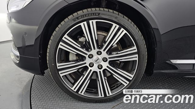 Volvo S90 B6 AWD Inscription - фото 4