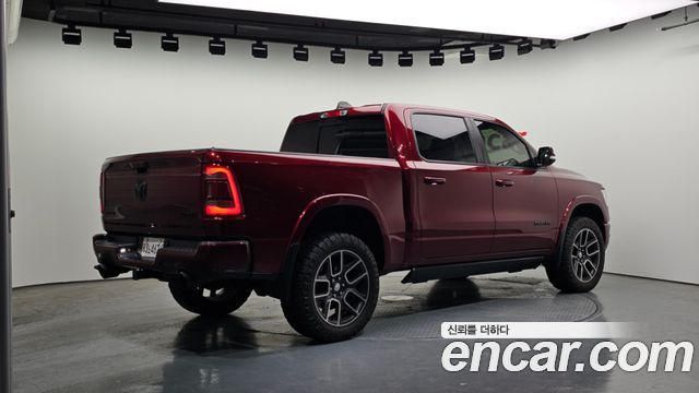 Dodge Ram Pick Up 5.7 - фото 1