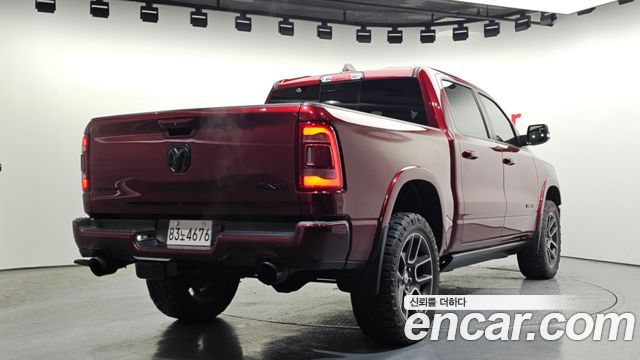 Dodge Ram Pick Up 5.7 - фото 3
