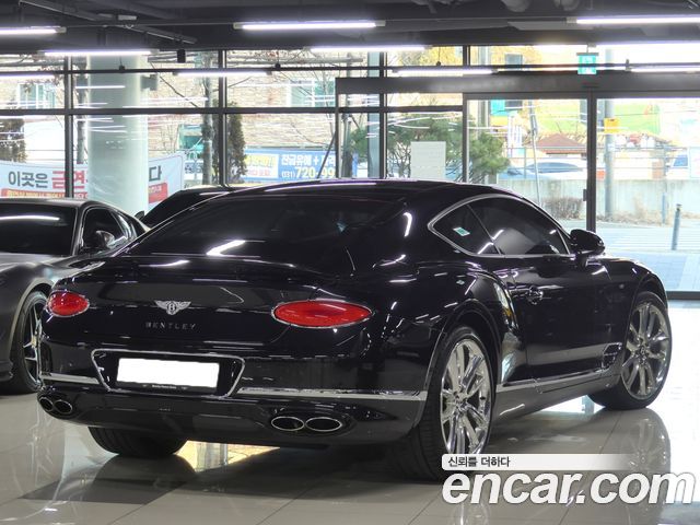 Bentley Continental GT 4.0 GT - фото 2