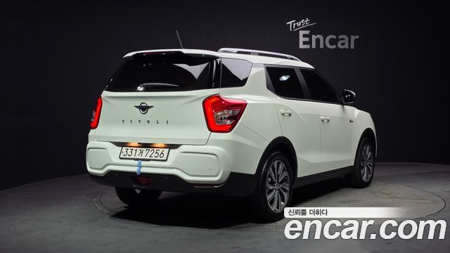 SsangYong Tivoli Air 1.5 A3 2WD - фото 1