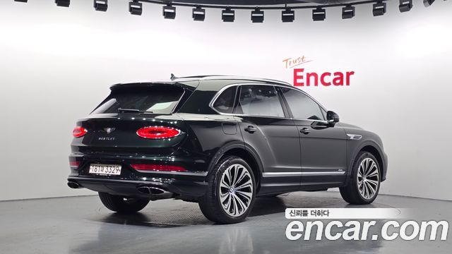 Bentley Bentayga 4.0 V8 Azure - фото 1