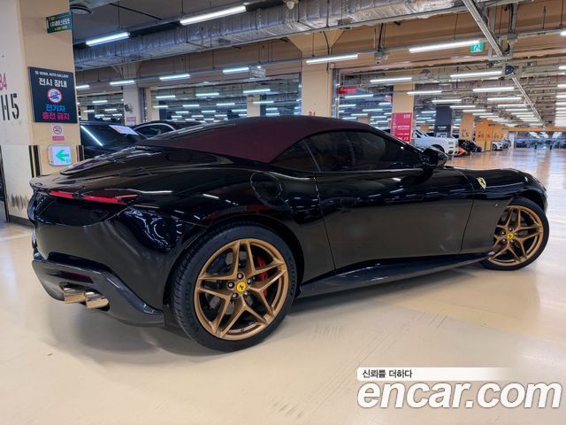 Ferrari Roma 3.9 Spider - фото 3