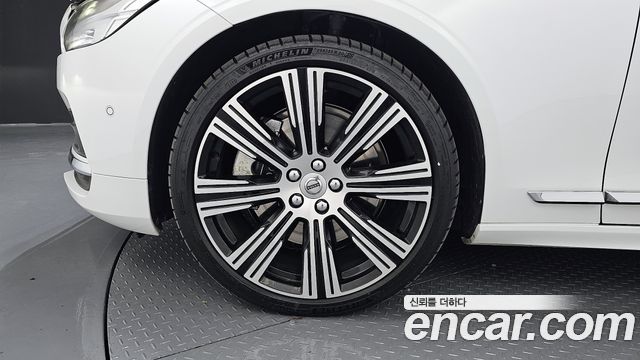 Volvo S90 B6 AWD Ultimate Bright - фото 4