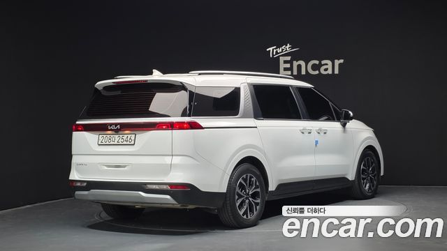Kia Carnival 4-го поколения 9-Seater Prestige - фото 1