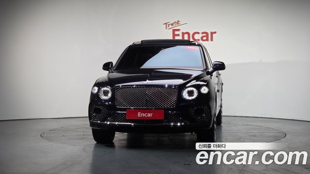 Bentley Bentayga 4.0 V8 - фото 1
