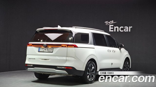 Kia Carnival 4-го поколения 9-Seater Prestige - фото 1