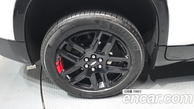 Chevrolet (GM Daewoo) Traverse 3.6 AWD Redline - фото 4