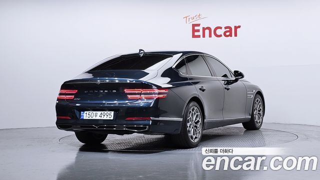 Genesis G80 RG3 Diesel 2.2 2WD - фото 1