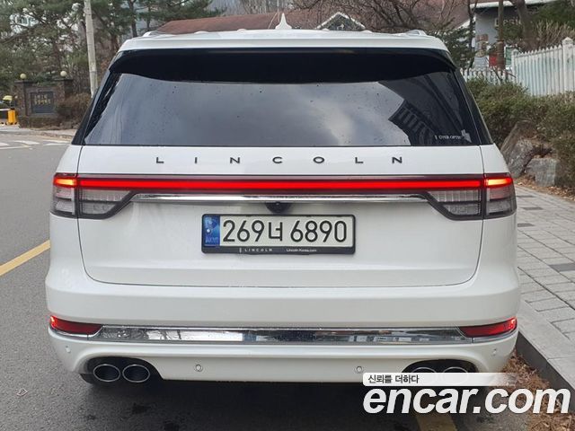Lincoln Aviator 2-го поколения 3.0 Black Label AWD - фото 3