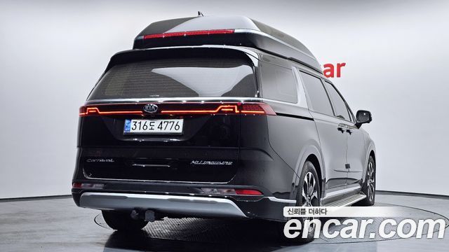 Kia Carnival 4-го поколения 7-Seater Hi-Limousine Signature - фото 1