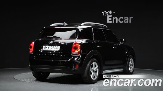 Mini Countryman Standard 2nd - фото 1