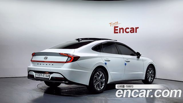 Hyundai Sonata DN8 2.0 Premium Family - фото 1