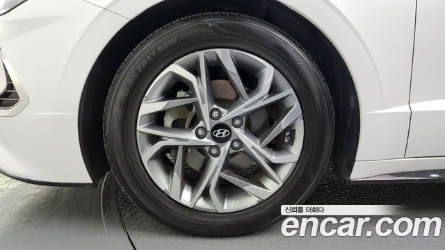 Hyundai Sonata DN8 2.0 Premium Family - фото 4