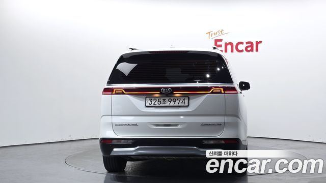 Kia Carnival 4-го поколения 7-Seater Signature - фото 3