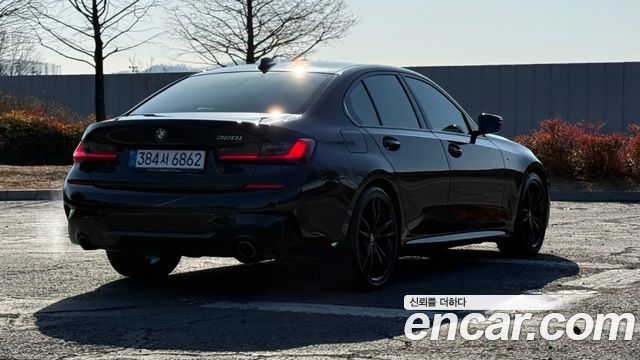 BMW 3 Series G20 320i M Sport - фото 1