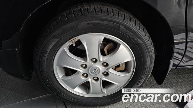 Hyundai Starex New Urban 9-Seater Premium - фото 4