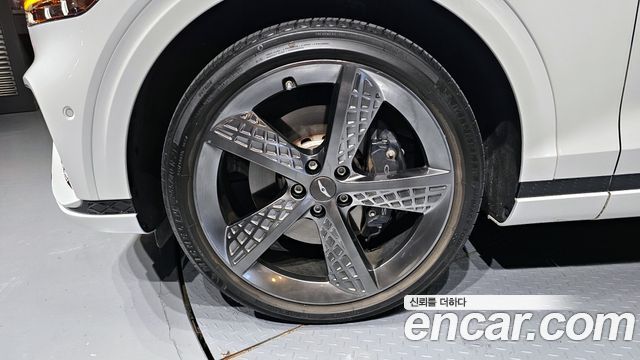 Genesis GV70 2.5T Gasoline AWD - фото 4