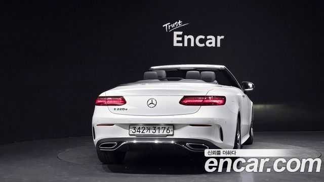 Mercedes-Benz E-Class W213 E220d Cabriolet - фото 3