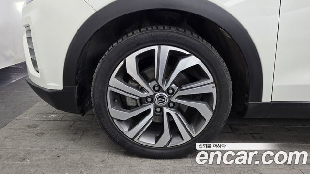 SsangYong Tivoli Gasoline 1.5 4WD V3 - фото 4