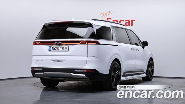 Kia Carnival 4-го поколения 9-Seater Noblesse - фото 1