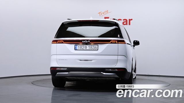 Kia Carnival 4-го поколения 9-Seater Noblesse - фото 3