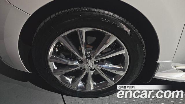 Kia Carnival New 9-Seater Noblesse Special - фото 4