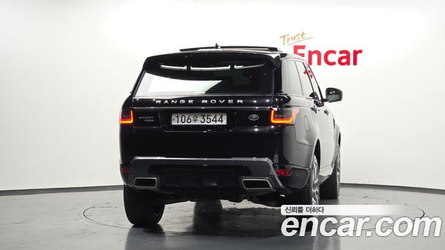 Land Rover Range Rover Sport 2-го поколения 3.0 SDV6 HSE - фото 3