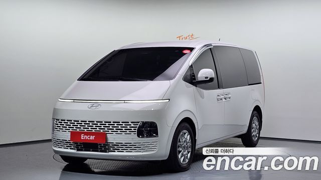 Hyundai Staria Cargo 3-Seater Modern - фото 0
