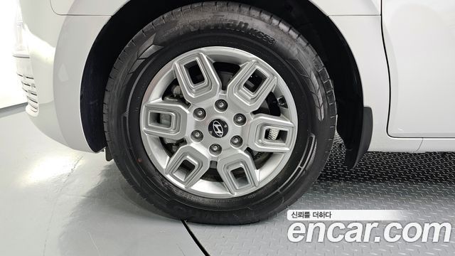 Hyundai Staria Cargo 3-Seater Modern - фото 4