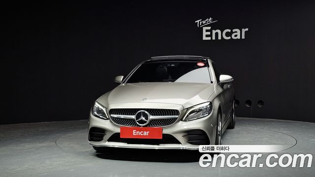 Mercedes-Benz C-Class W205 C200 Coupe - фото 2