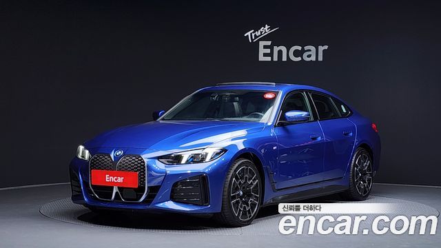 BMW i4 eDrive40 M Sports - фото 0