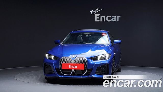 BMW i4 eDrive40 M Sports - фото 2