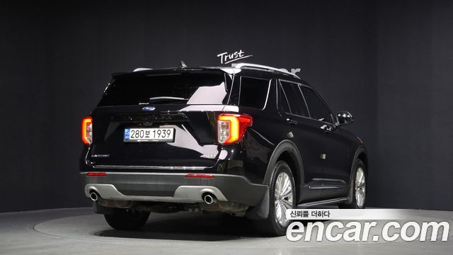 Ford Explorer 6-го поколения 2.3 LimIted 4WD - фото 1