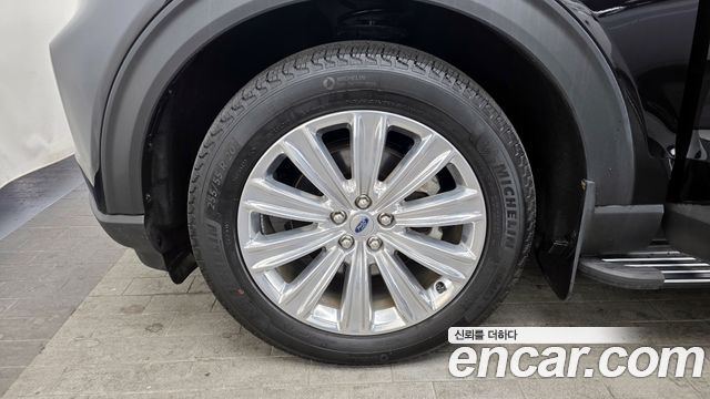 Ford Explorer 6-го поколения 2.3 LimIted 4WD - фото 4