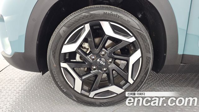 Kia Seltos New Gasoline 2.0 2WD Signature - фото 4
