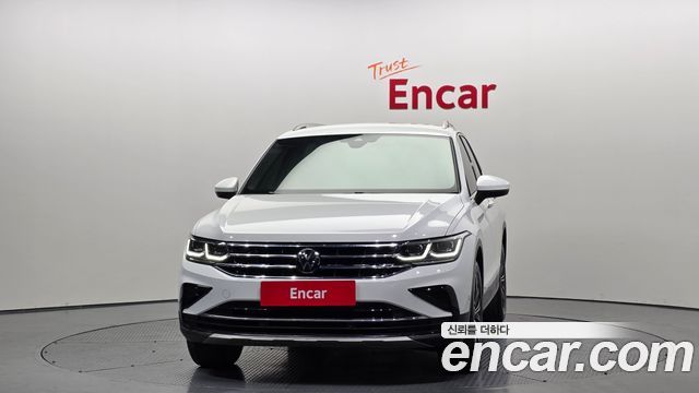 Volkswagen Tiguan 2-го поколения 2.0 TDI Premium - фото 2