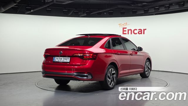 Volkswagen Jetta 7-го поколения 1.5 TSI Prestige - фото 1